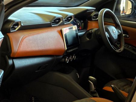 2026-Nissan-Magnite-10T-Acenta-Plus-Auto_12