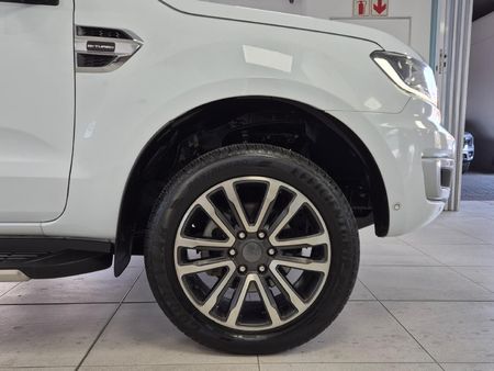 2020-Ford-Everest-20D-Bi-Turbo-LTD-4x4-Auto_18