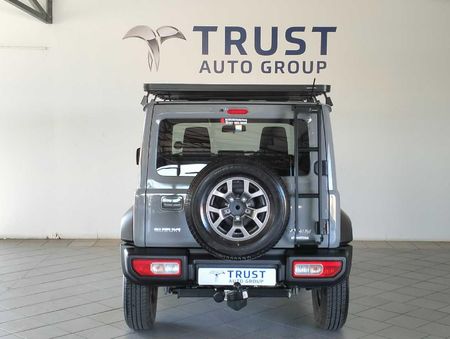 2021-Suzuki-Jimny-15-GLX_9