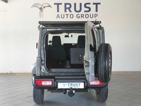 2021-Suzuki-Jimny-15-GLX_8