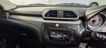 2024-Suzuki-Dzire-12-GL-Auto_11