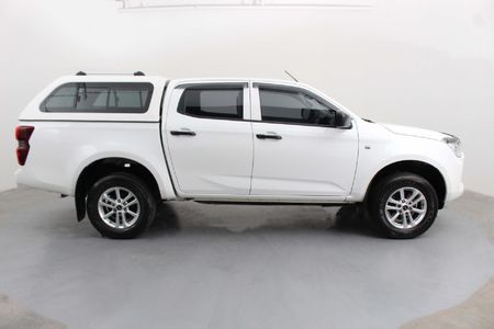 2023-Isuzu-D-Max-19-DDI-HR-L-Double-Cab_2