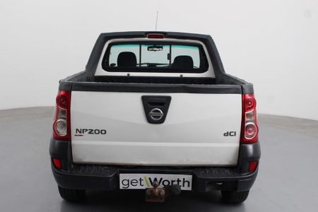 2019-Nissan-NP200-15-dCi-Safety-Pack_4