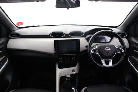 2021-Nissan-Magnite-10T-Acenta_5
