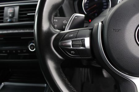 2019-BMW-2-Series-220i-Convertible-M-Sport-Auto_9