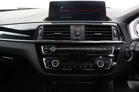 2019-BMW-2-Series-220i-Convertible-M-Sport-Auto_8