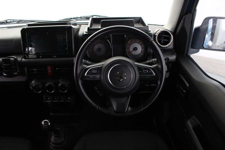 2021-Suzuki-Jimny-15-GLX_6