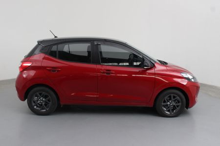 2023-Hyundai-Grand-i10-10-Fluid_2