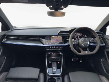 2024-Audi-RS3-Sportback-Quattro-Auto_15