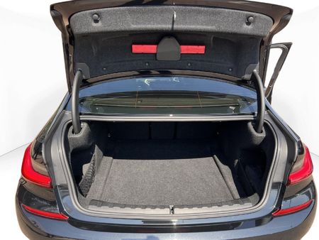 2020-BMW-3-Series-330is-Edition_10