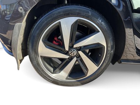 2023-Volkswagen-Polo-20-GTI-Auto-147kW_15