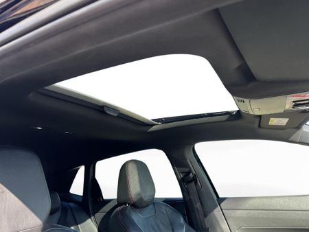2023-Volkswagen-Polo-20-GTI-Auto-147kW_17