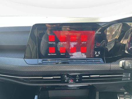 2023-Volkswagen-Golf-8-20-TSI-R-DSG_19