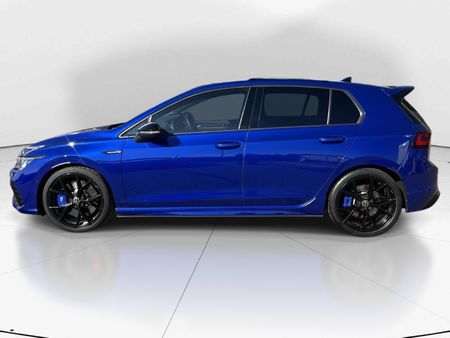 2023-Volkswagen-Golf-8-20-TSI-R-DSG_4