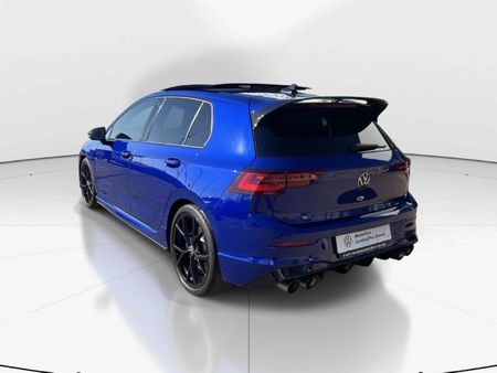 2023-Volkswagen-Golf-8-20-TSI-R-DSG_5