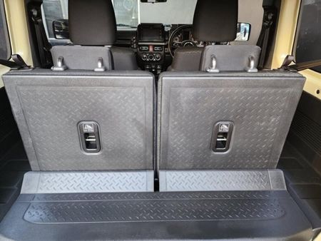 2022-Suzuki-Jimny-15-GL-Auto_12