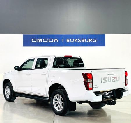 2024-Isuzu-D-Max-19-DDI-HR-LS-Auto-Double-Cab_1