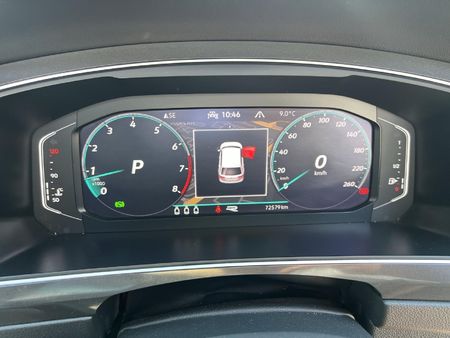 2023-Volkswagen-Tiguan-14TSI-R-Line_16