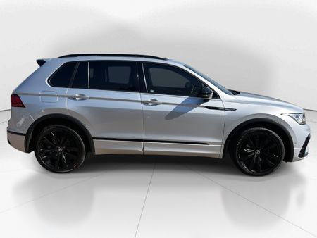 2023-Volkswagen-Tiguan-14TSI-R-Line_3