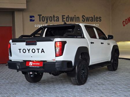 2026-Toyota-Hilux-28-GD-6-RB-SRX-Auto-Double-Cab_25