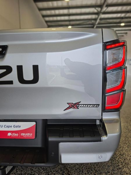 2026-Isuzu-D-Max-19-DDI-HR-X-Rider-Auto-Double-Cab_7