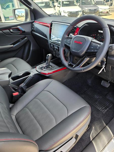 2026-Isuzu-D-Max-30-DDI-X-Rider-Auto-Double-Cab_10