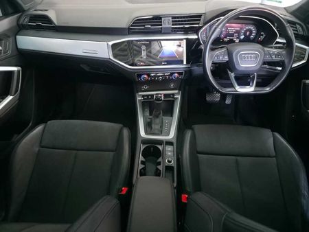 2024-Audi-Q3-Sportback-35TDI-Black-Edition_10