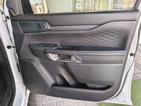 2023-Ford-Ranger-20D-Bi-Turbo-XLT-HR-Double-Cab-Auto_13