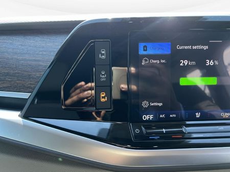 2026-Volkswagen-Caravelle-T61-20-BiTDI-Highline-Auto-4Motion-146kW_11