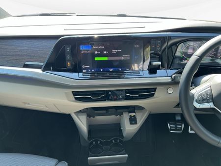 2026-Volkswagen-Caravelle-T61-20-BiTDI-Highline-Auto-4Motion-146kW_14