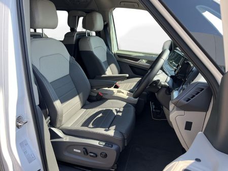 2026-Volkswagen-Caravelle-T61-20-BiTDI-Highline-Auto-4Motion-146kW_16
