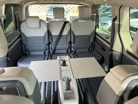 2026-Volkswagen-Caravelle-T61-20-BiTDI-Highline-Auto-4Motion-146kW_23