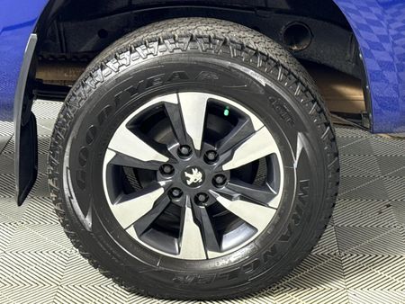 2023-Peugeot-Landtrek-19D-Allure-Double-Cab-Auto_7
