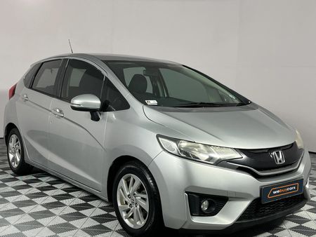2017-Honda-Jazz-15-Elegance-Auto_15