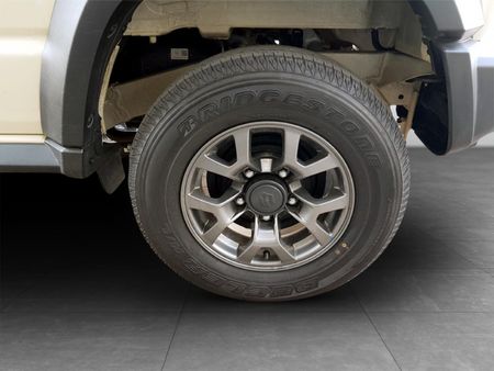 2024-Suzuki-Jimny-15-GLX-AllGrip-5-Door-Auto_5