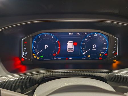 2026-Volkswagen-T-Cross-10-TSI-R-Line-Auto_19