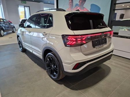 2026-Volkswagen-T-Cross-10-TSI-R-Line-Auto_2