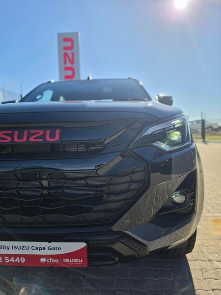 2026-Isuzu-D-Max-19-DDI-HR-X-Rider-Auto-Double-Cab_2