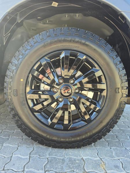 2026-Isuzu-D-Max-19-DDI-HR-X-Rider-Auto-Double-Cab_5