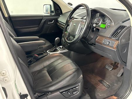 2011-Land-Rover-Freelander-II-22-SD4-HSE-Auto_9