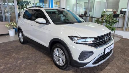 2026-Volkswagen-T-Cross-10-TSI-Life-Auto_0