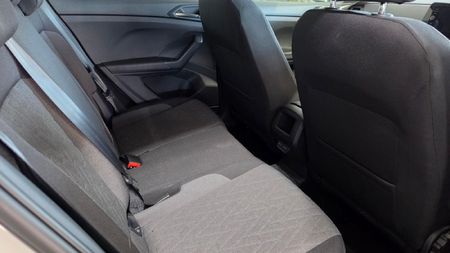 2026-Volkswagen-T-Cross-10-TSI-Life-Auto_9
