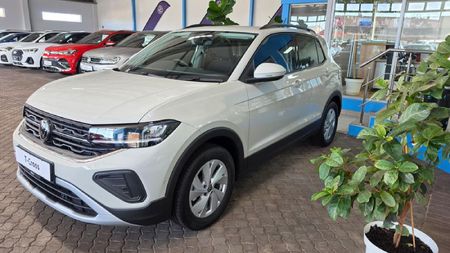 2026-Volkswagen-T-Cross-10-TSI-Life-Auto_2