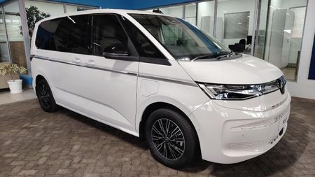 2026-Volkswagen-Caravelle-T7-Multivan-DSG-4Mot-Ehybrid_0