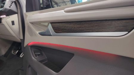 2026-Volkswagen-Caravelle-T7-Multivan-DSG-4Mot-Ehybrid_15