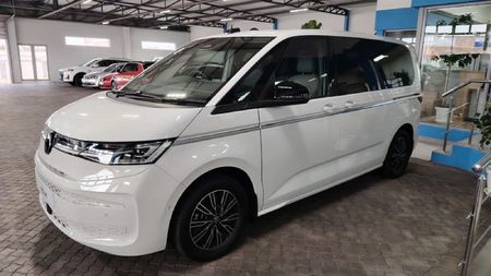 2026-Volkswagen-Caravelle-T7-Multivan-DSG-4Mot-Ehybrid_2