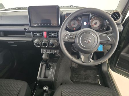 2026-Suzuki-Jimny-15-GLX-Auto_10