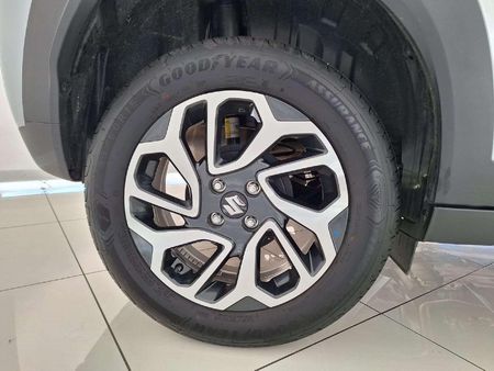 2026-Suzuki-Fronx-15-GLX_3