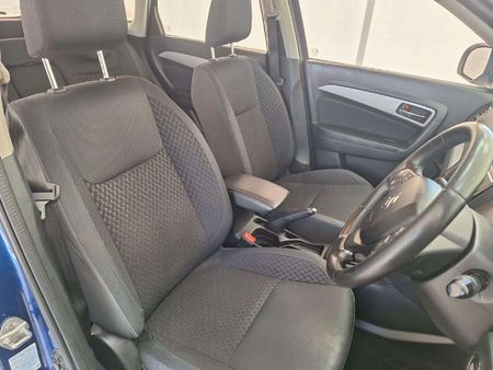 2021-Suzuki-Vitara-Brezza-15-GLX_8