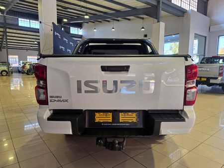 2023-Isuzu-D-Max-19-DDI-HR-L-Auto-Double-Cab_7